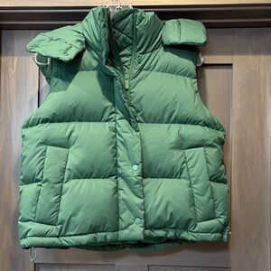 Lululemon Athletica Wunder Puff Cropped Vest